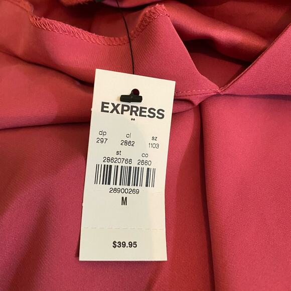 Express V Neck Top Size Medium Short Sleeve - Picture 9 of 9